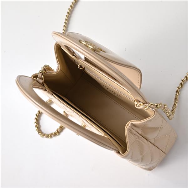 2026127215014605 560